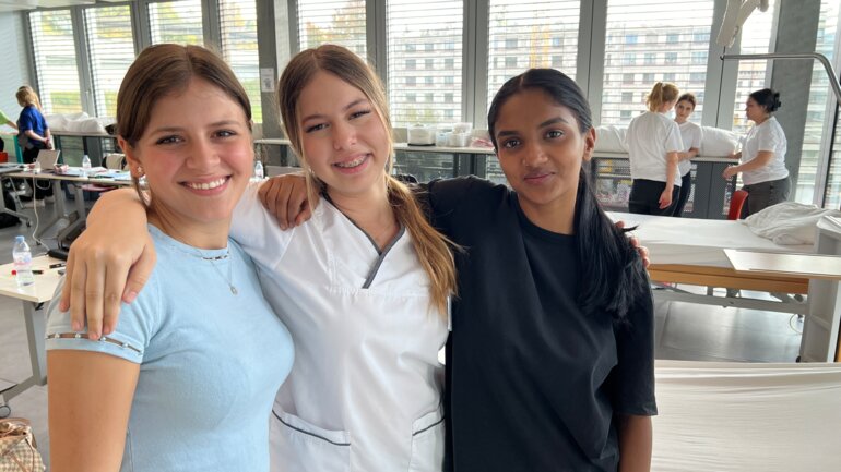 NEW Bildung und ÜK - Right Top